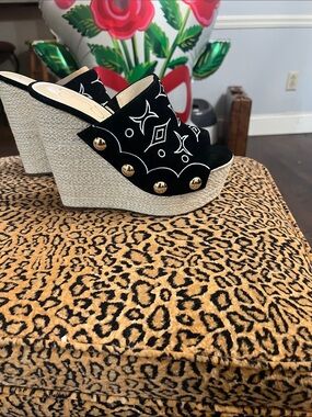 Jessica Simpson Black and Gold Embroidered Espadrille Wedge Slides